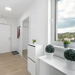 Rendez - Big 70m2 Apartment, Fresh New, Parking Included, Air-conditioned, Balcony Raca