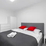 Lejlighed Rendez - Big 70m2 Apartment, Fresh New, Parking Included, Air-conditioned, Balcony *