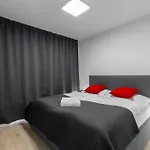 Lejlighed Rendez - Big 70m2 Apartment, Fresh New, Parking Included, Air-conditioned, Balcony *