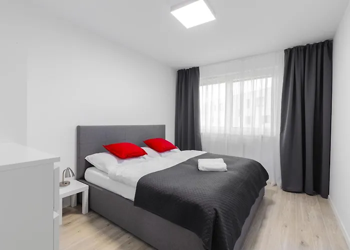 Apartment Rendez - Big 70M2 Apartment, Fresh New, Parking Included, Air-Conditioned, Balcony *