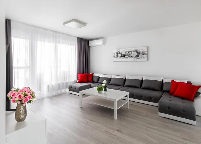 Rendez - Big 70M2 Apartment, Fresh New, Parking Included, Air-Conditioned, Balcony Apartment *