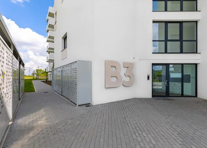 Apartment Rendez - Big 70M2 Apartment, Fresh New, Parking Included, Air-Conditioned, Balcony *