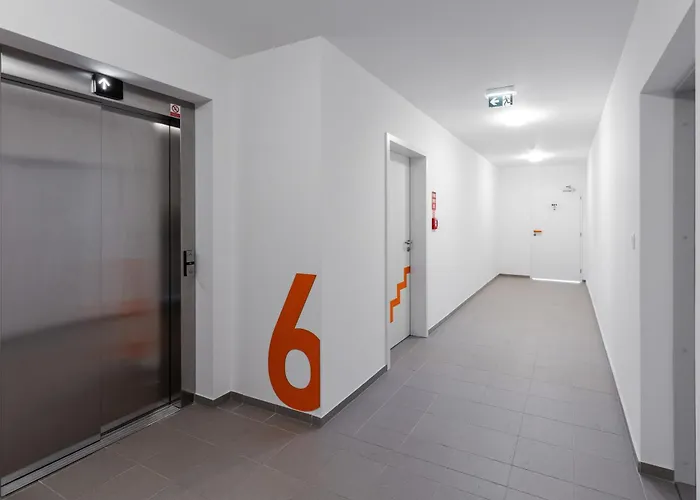 Apartment Rendez - Big 70M2 Apartment, Fresh New, Parking Included, Air-Conditioned, Balcony